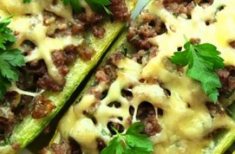 Кабачки запеченные с фаршем